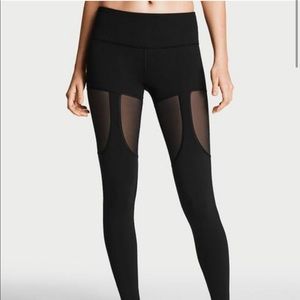 SOLD❗️ Victoria Secret Sport Leggings